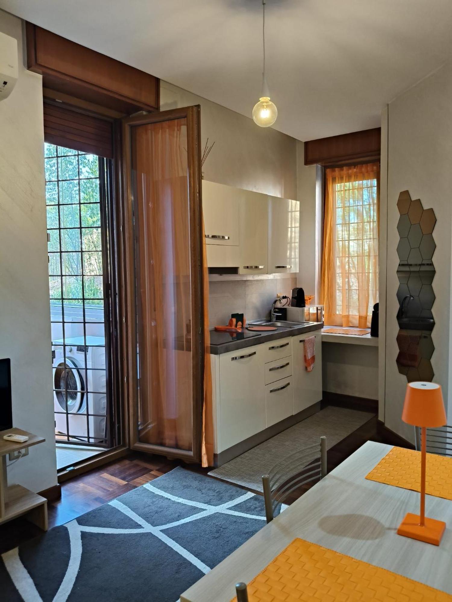 Eur - Orangevibes Loft Apartment Rom